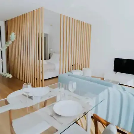 Apartamento De Ferias Aconchegante E Espacoso Апартаменты *